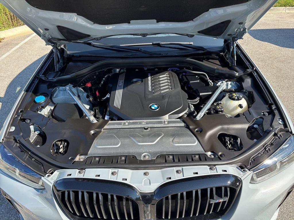 Used 2024 Gray BMW M40i image 23