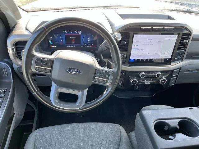 Used 2024 White Ford XLT image 12