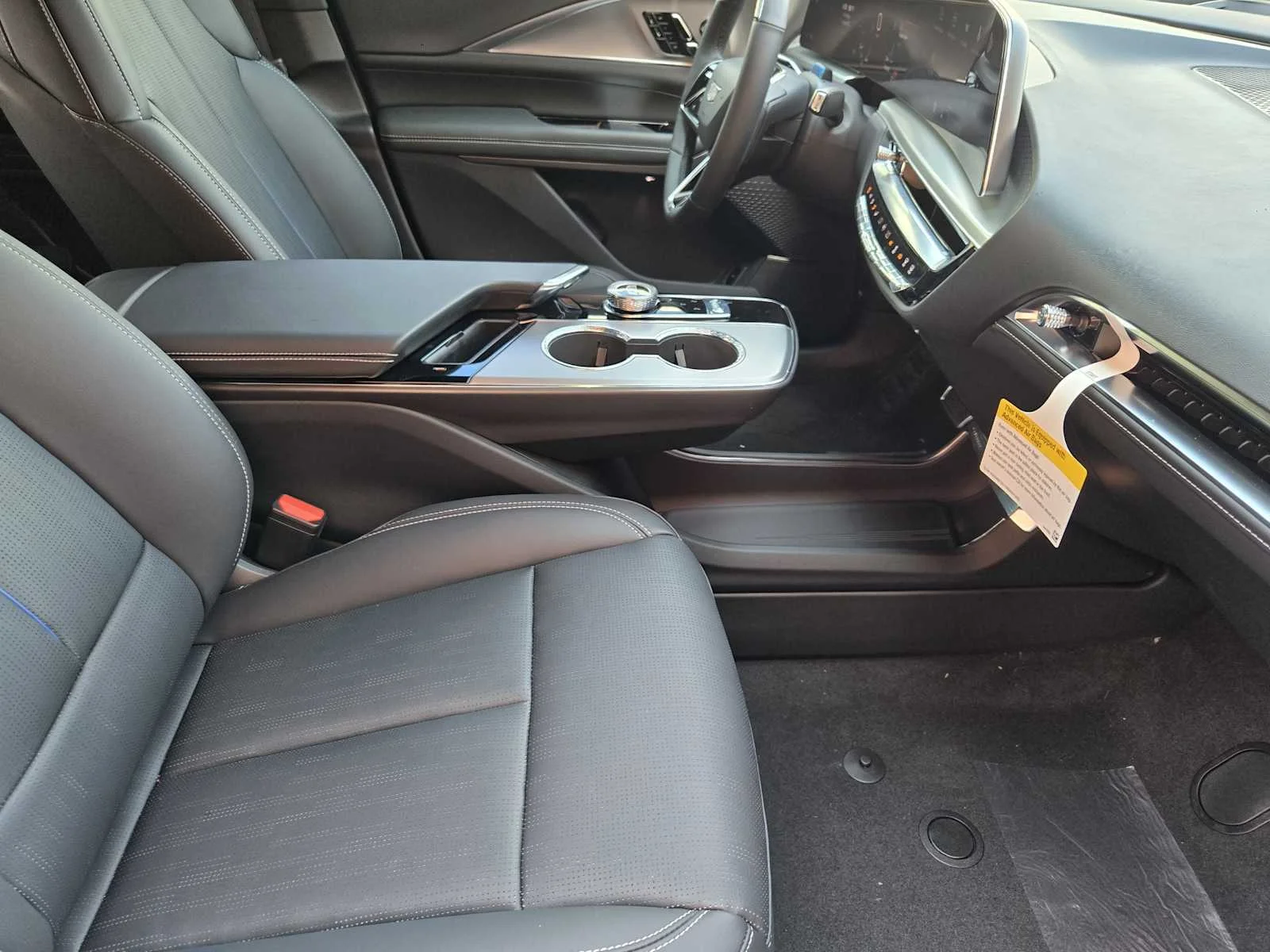 New 2027 Cashmere Cadillac Sport image 9