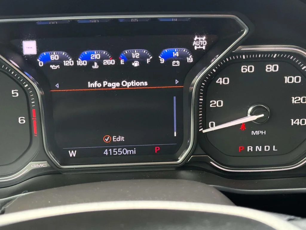 Used 2022 Onyx Black GMC Denali image 15