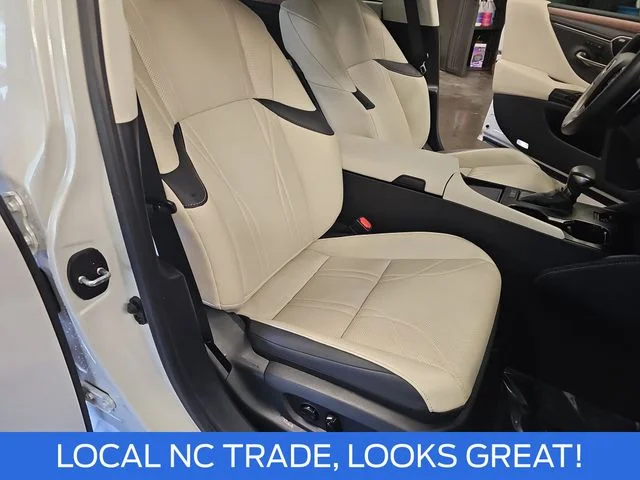 Used 2024 White Lexus 350 Ultra Luxury image 10