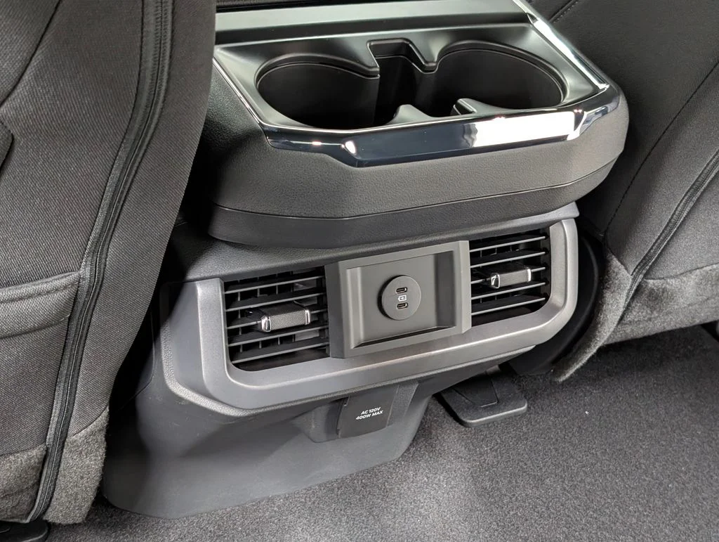 New 2026 Oxford White Ford XLT image 19