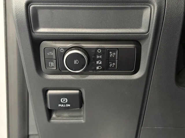 Used 2024 White Ford XLT image 17