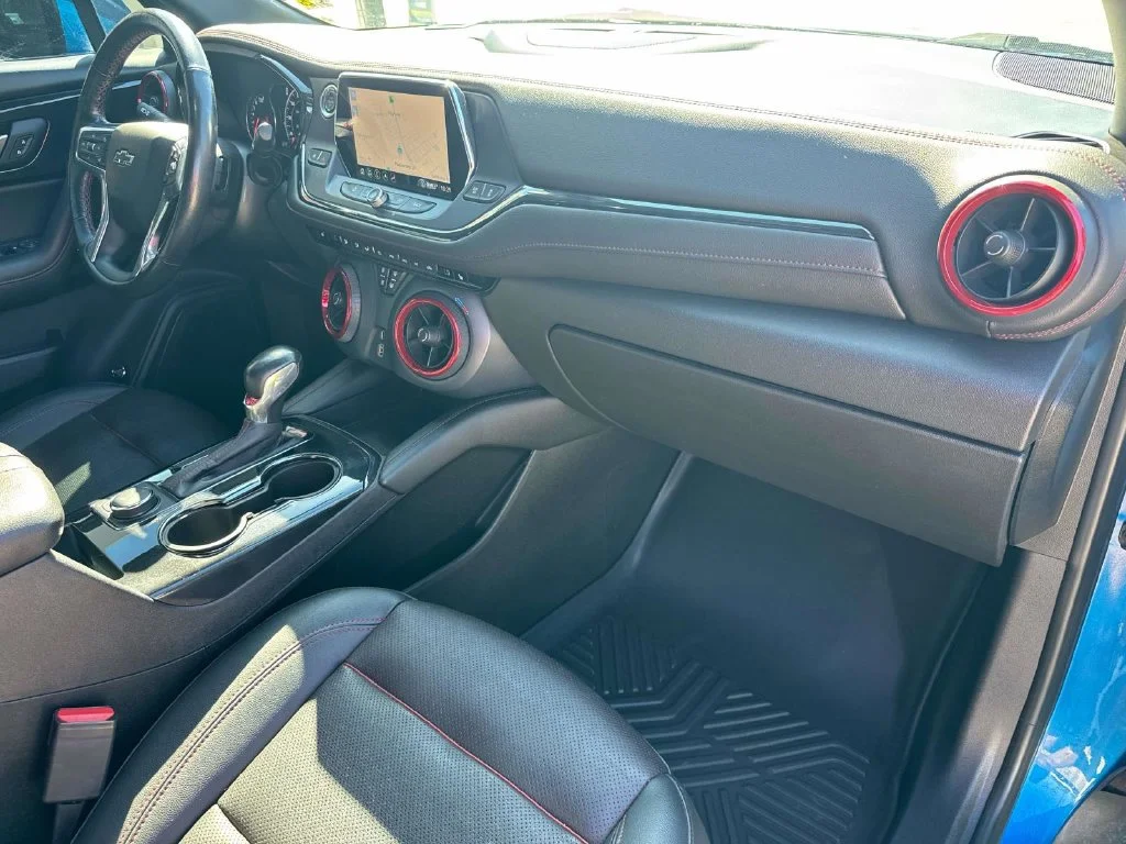 Used 2021 Blue Chevrolet RS image 29