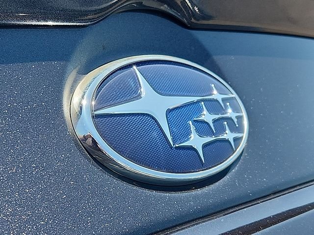 Used 2017 Dark Gray Metallic Subaru Limited image 30