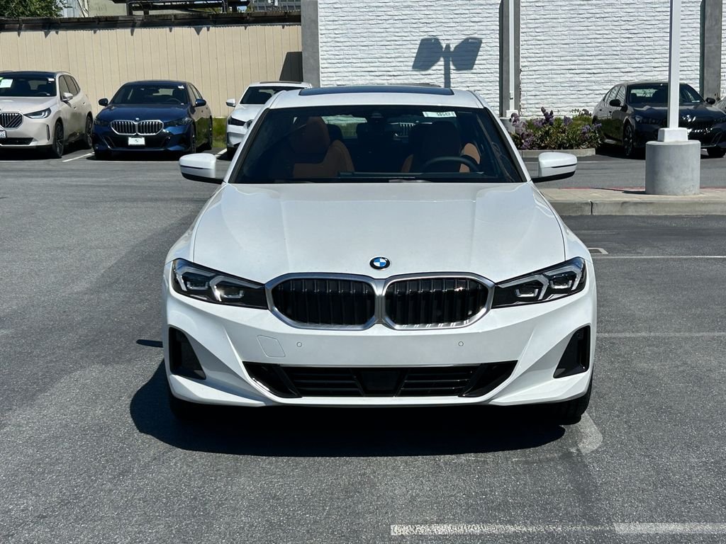 New 2026 Mineral White Metallic BMW 330i xDrive image 8