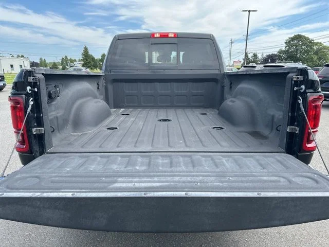 2025 RAM 2500 Tradesman - Photo 15