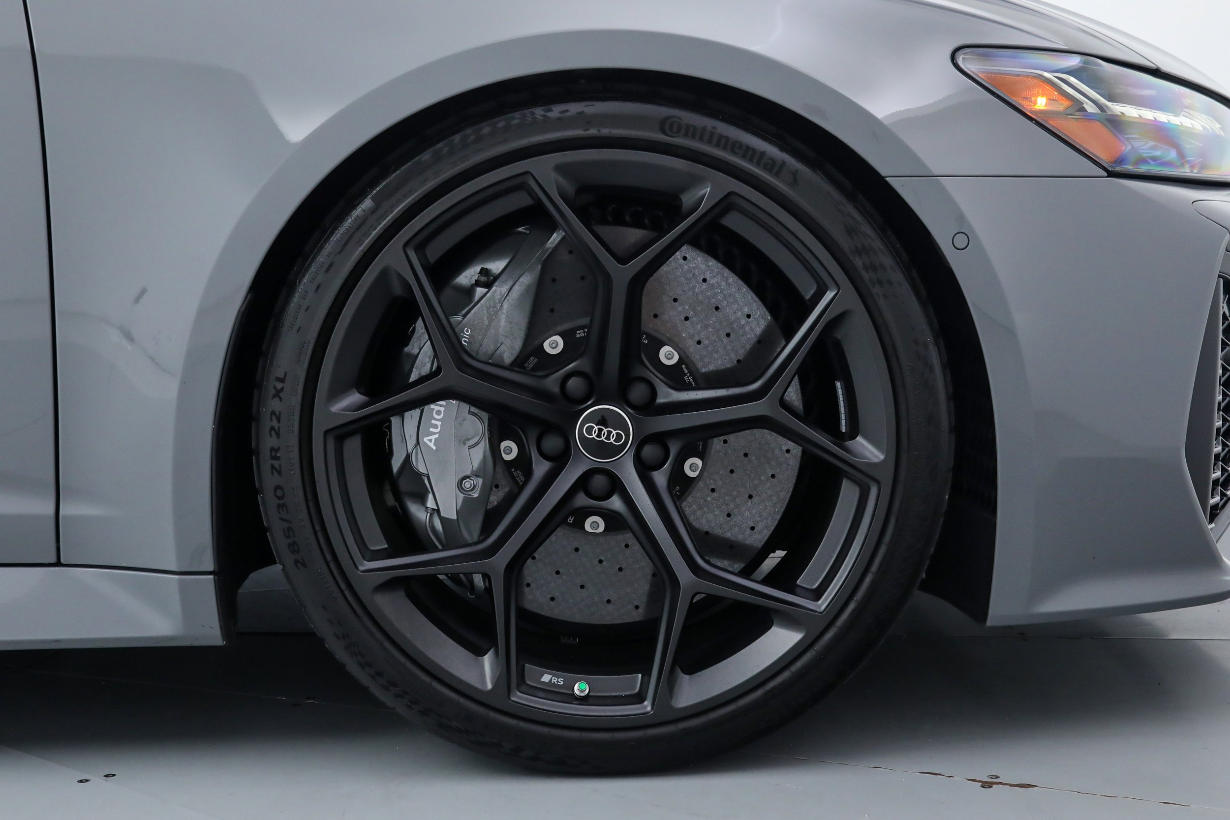 Used 2025 Gray Audi 4.0T image 39