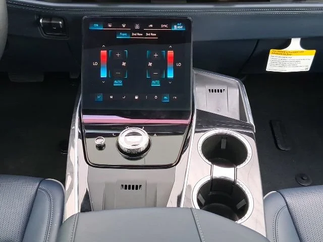 2025 Cadillac Escalade IQ Sport 2 - Photo 16