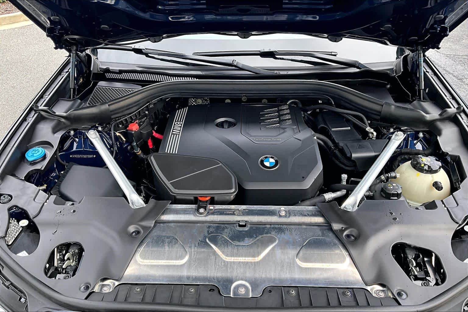 Certified Used 2025 Phytonic Blue Metallic BMW xDrive30i image 32
