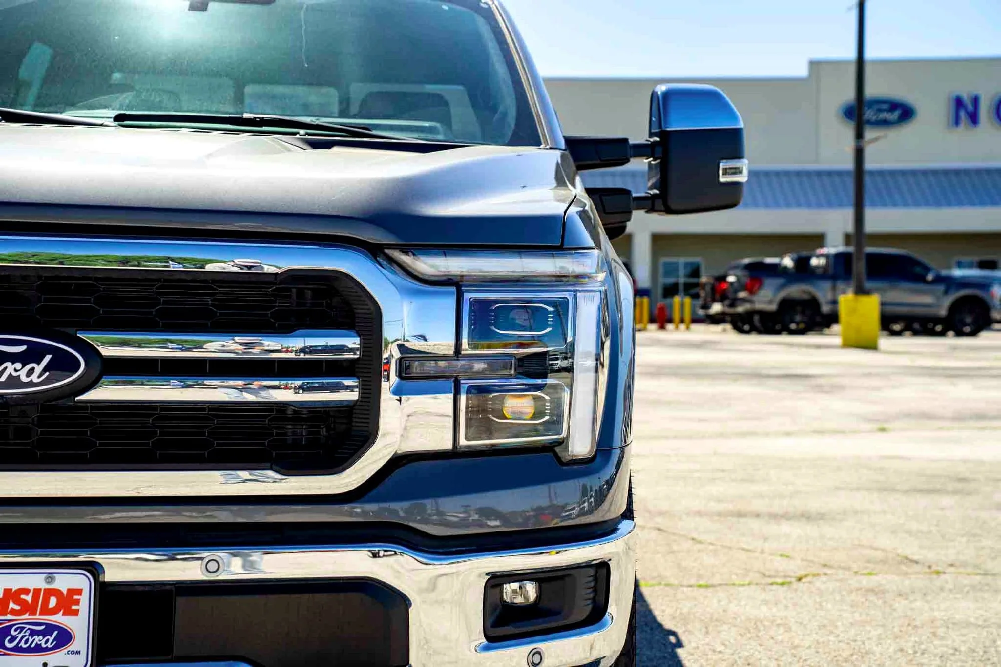 2025 Ford F-150 Lariat - Photo 8