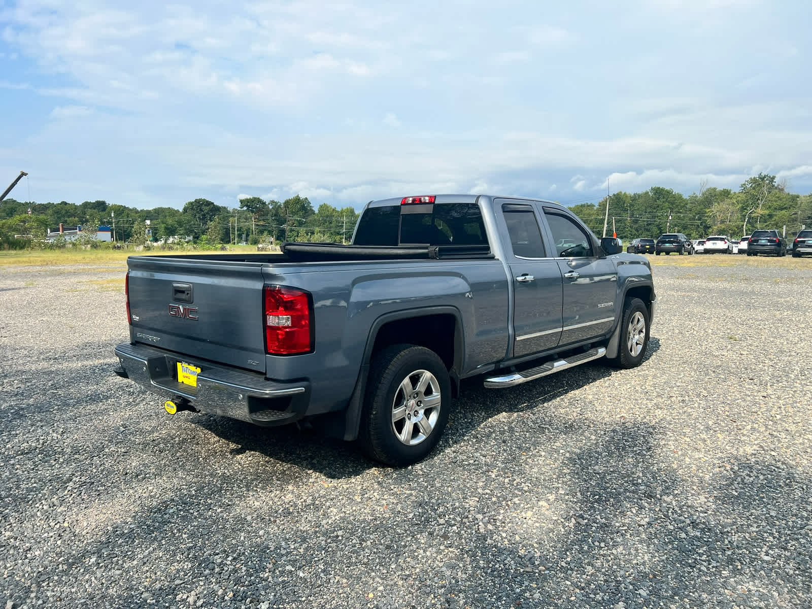 Used 2015 LIGHT STEEL GRAY METALLIC GMC SLT image 4