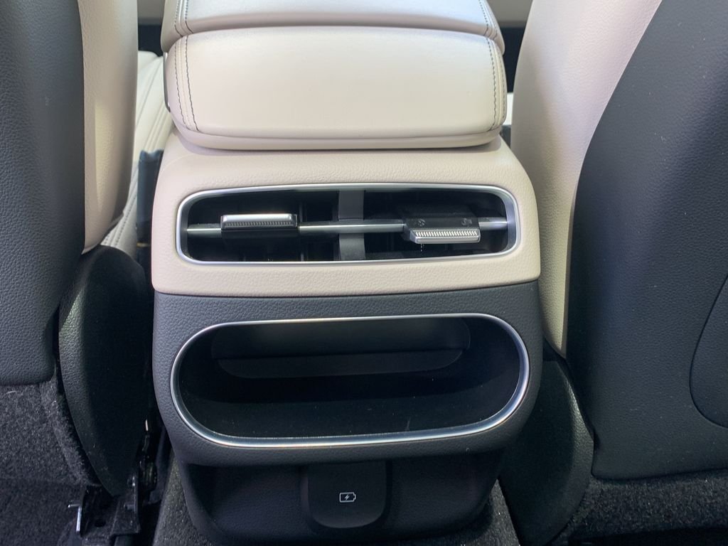 2023 GENESIS GV70 Standard - Photo 37