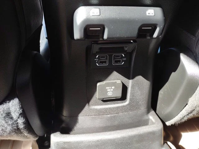 Certified Used 2019 Granite Crystal Clearcoat Metallic Jeep Unlimited Sahara image 21