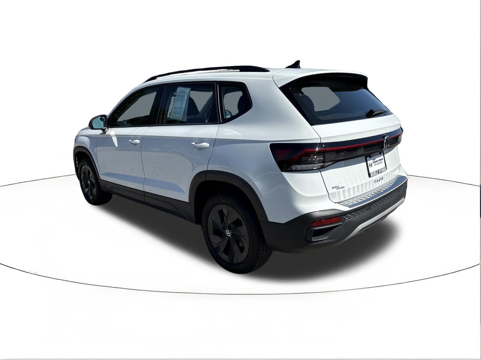 Used 2025 Pure White Volkswagen S image 5