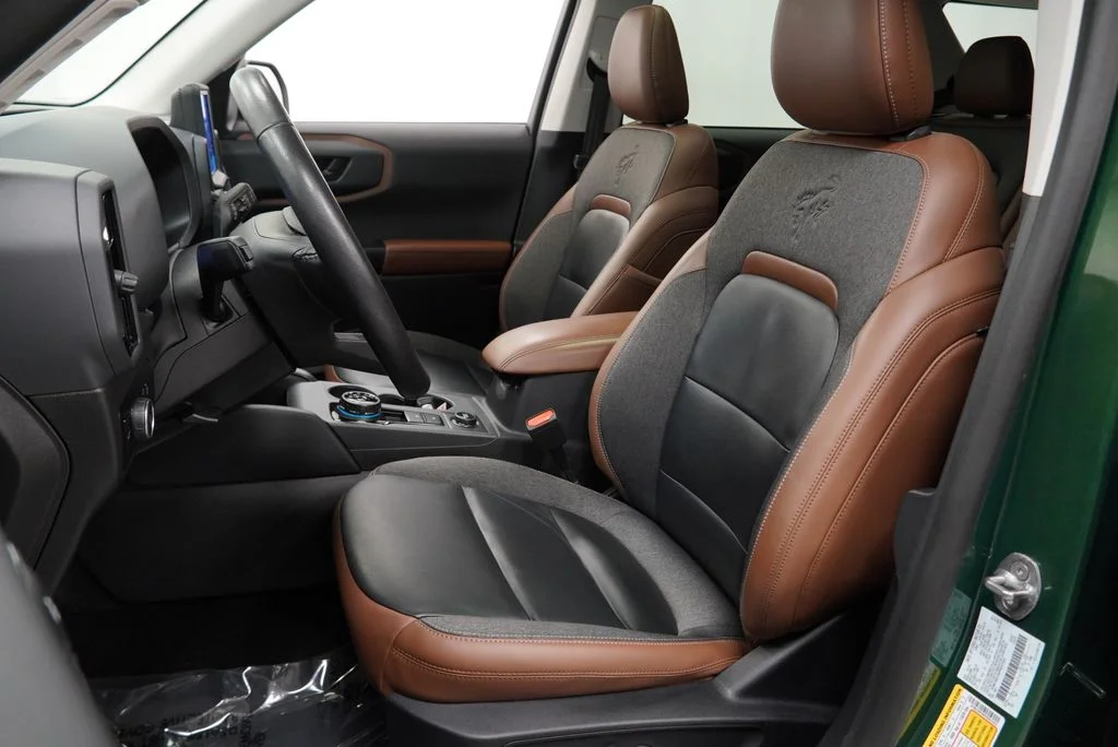 Used 2023 Green Ford Outer Banks image 16