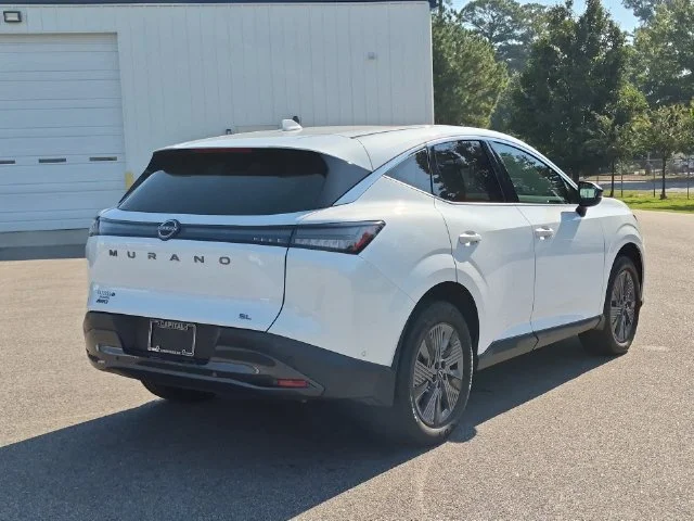 Used 2025 White Nissan SL image 3