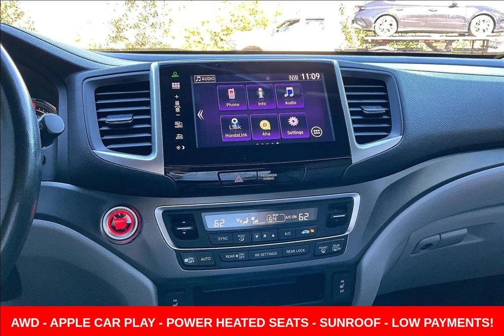 Used 2016  Honda EX-L image 18