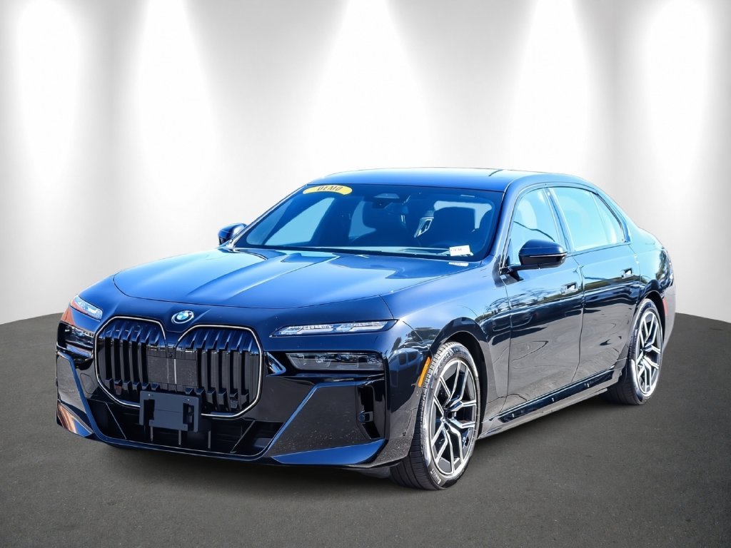 2026 BMW i7 photo 3