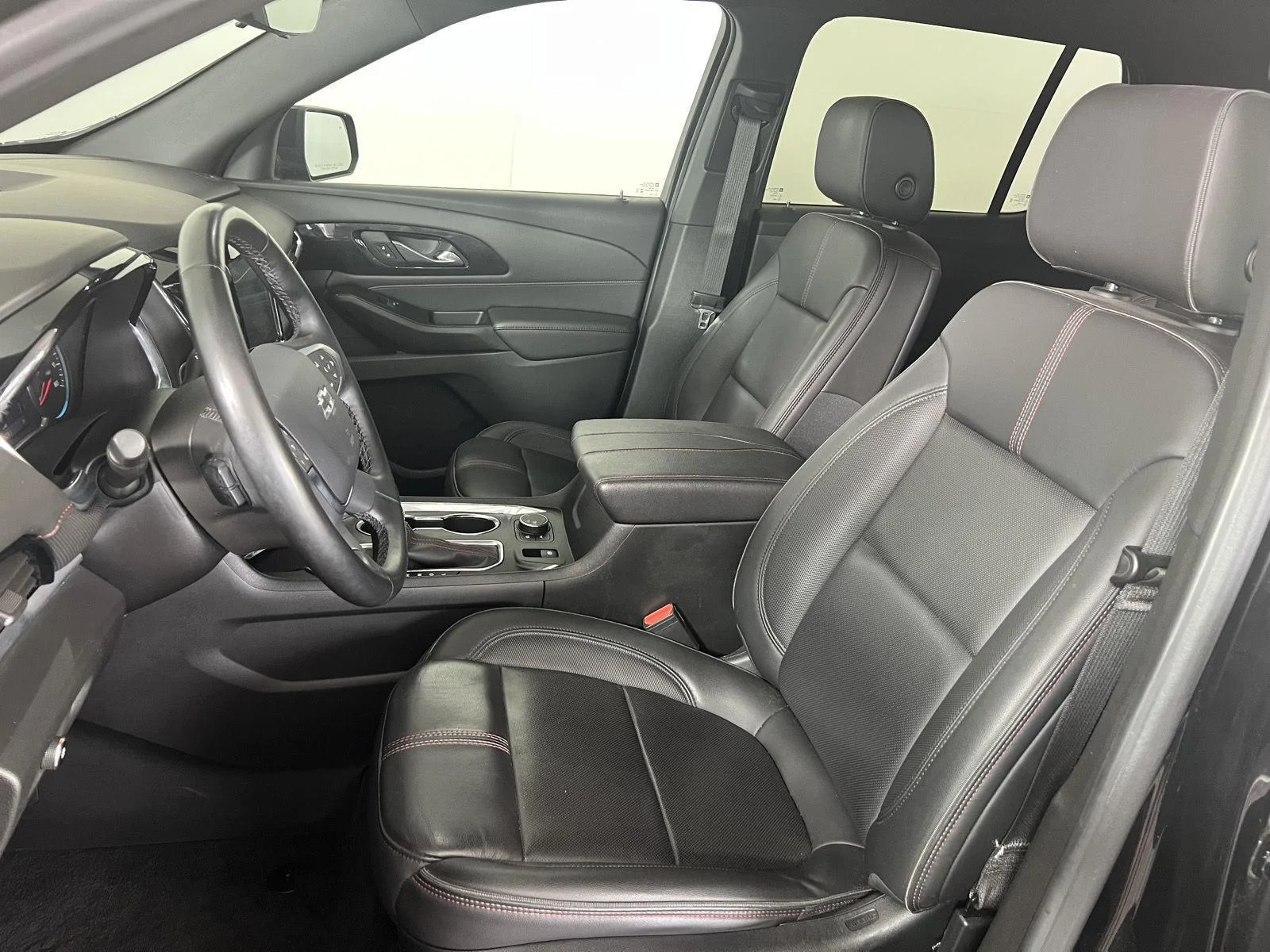 Used 2023 Black Metallic Chevrolet RS image 5