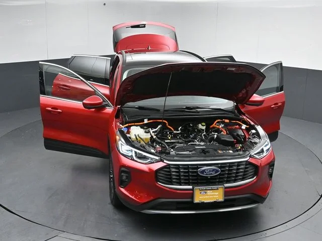 Certified Used 2025 Red Ford Base image 51