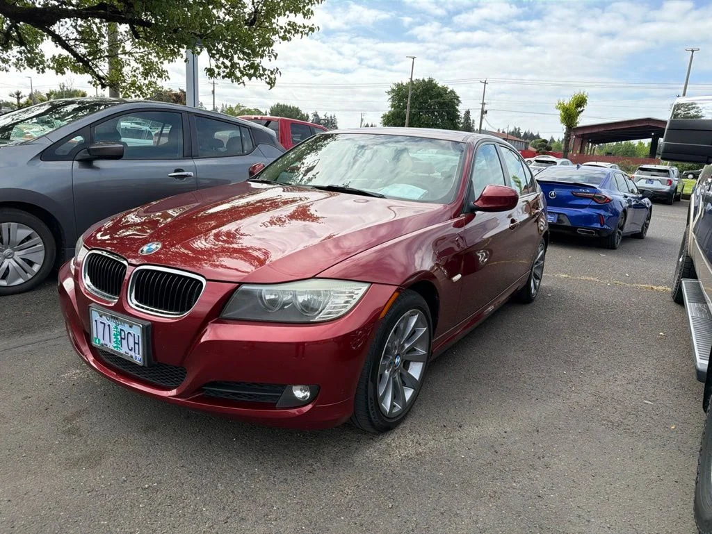 2011 BMW 3 Series 328i Sedan SULEV's photo