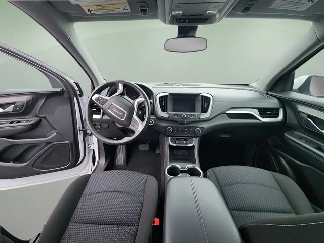 Used 2024 White GMC SLE image 18