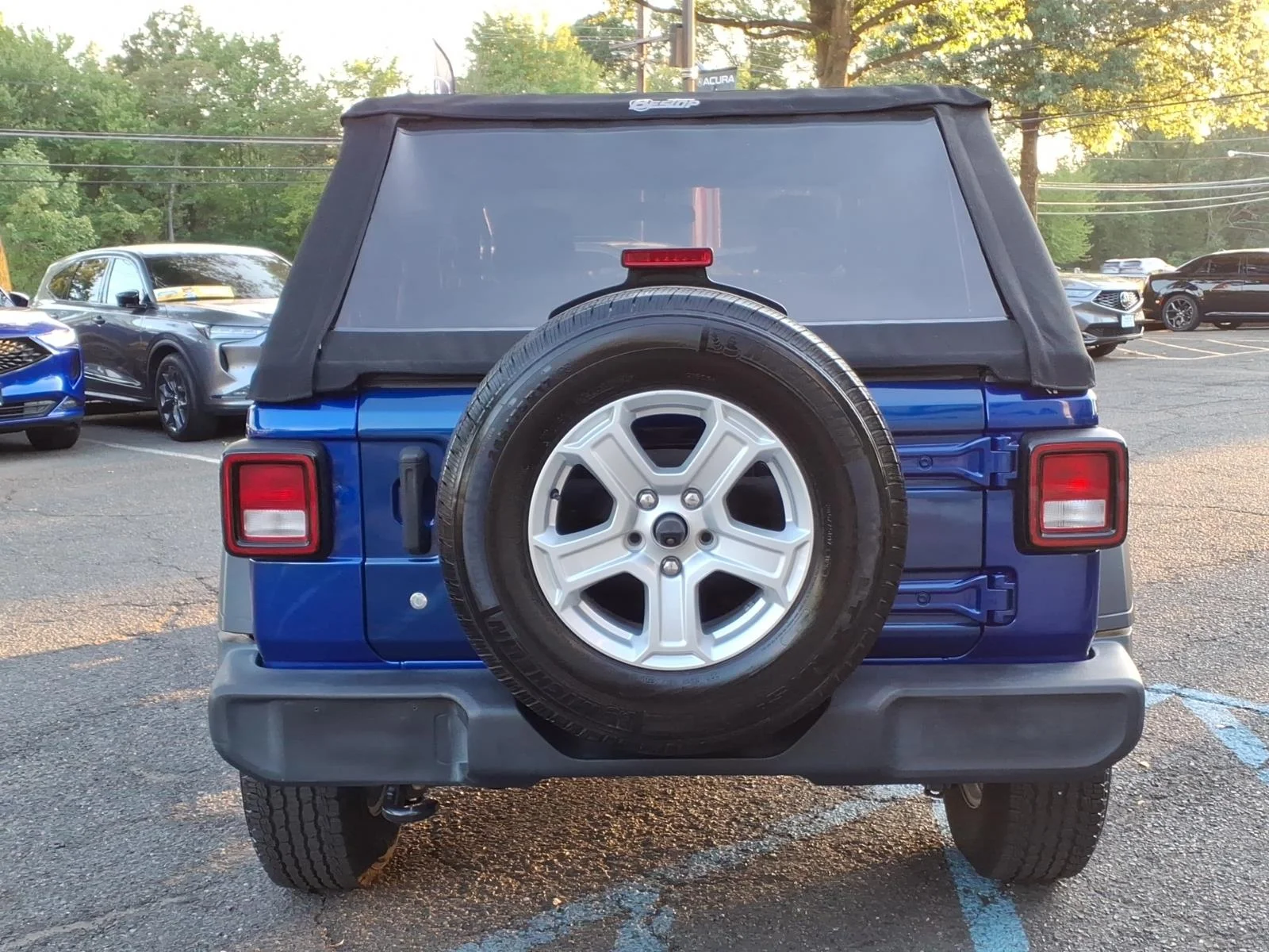 Used 2020 Ocean Blue Metallic Clear Coat Jeep Sport S image 5