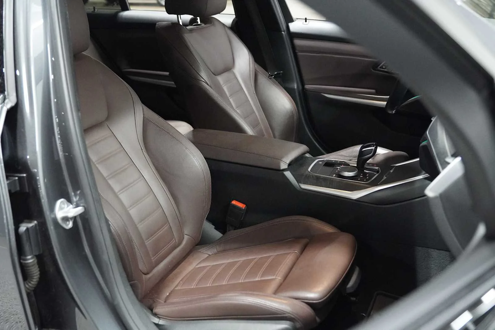 Used 2020 Mineral Gray Metallic BMW M340i xDrive image 24