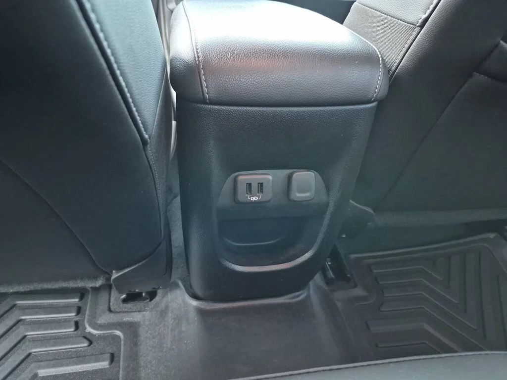 Certified Used 2022 Summit White Chevrolet LT image 19