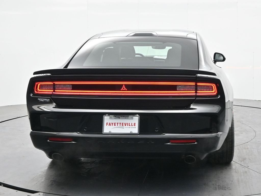 New 2026 Diamond Black Crystal Pearlcoat Dodge Scat Pack image 8