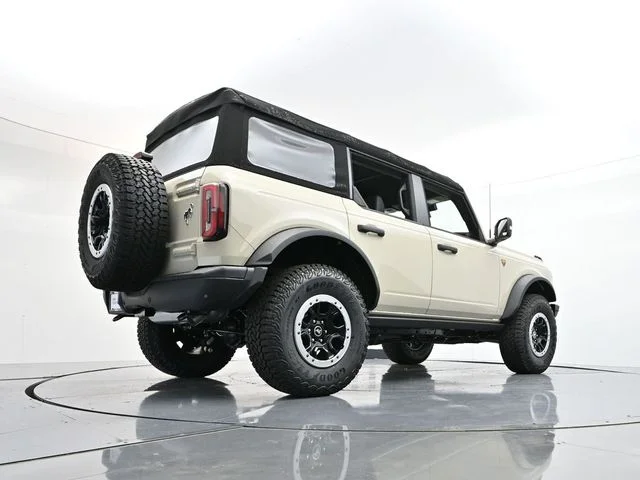 2025 Ford Bronco 4-Door Badlands - Photo 67