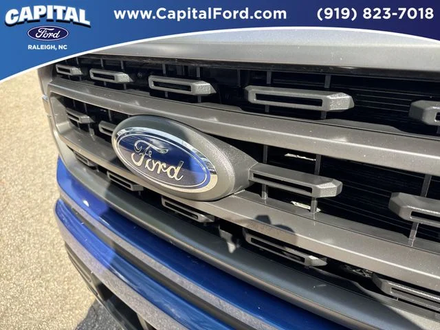 Used 2023 Blue Ford XLT image 10