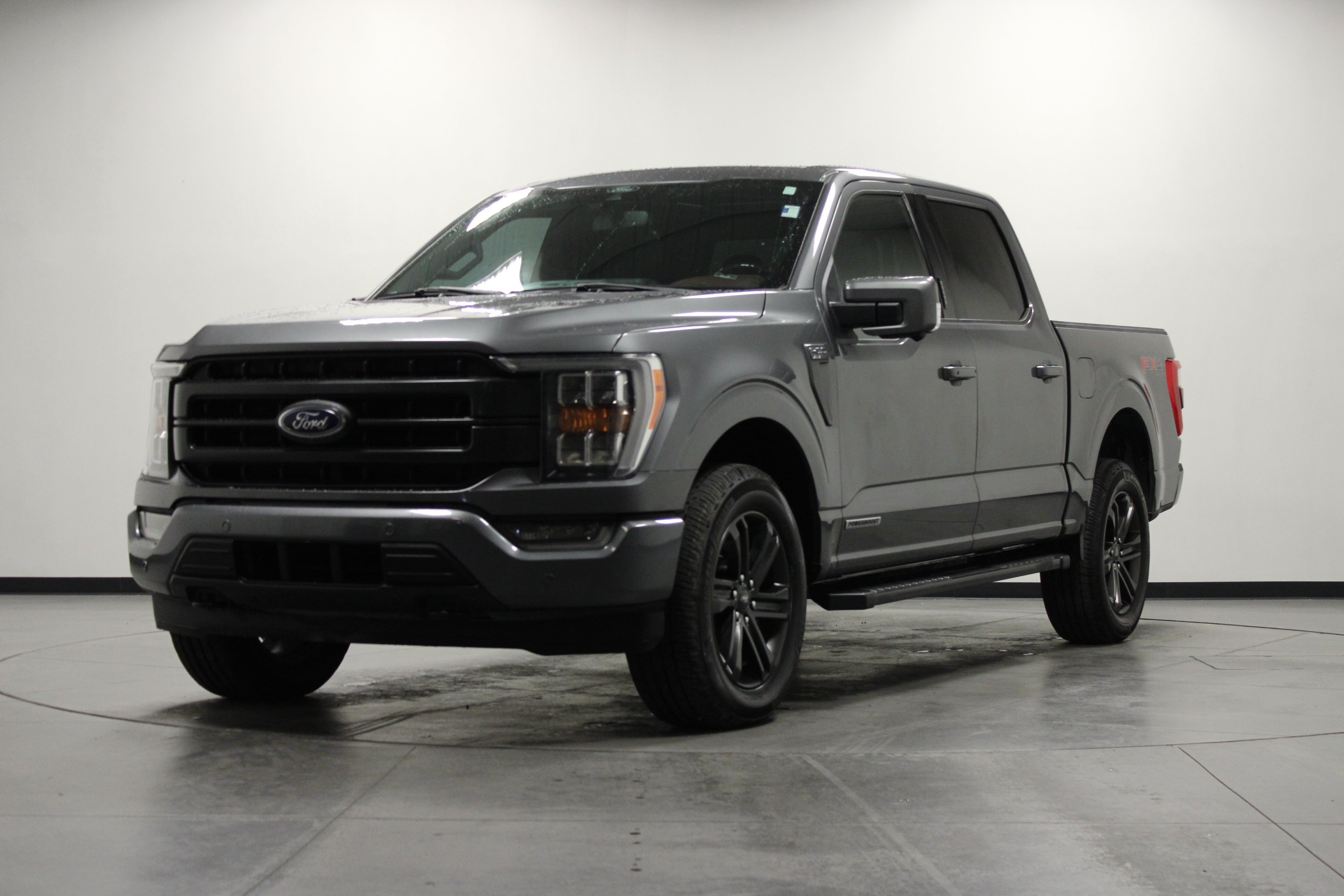 Used 2021 Carbonized Gray Metallic Ford LARIAT image 8