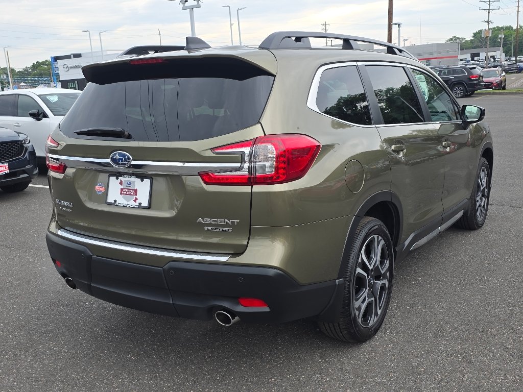 Used 2025 Autumn Green Metallic Subaru Limited image 15