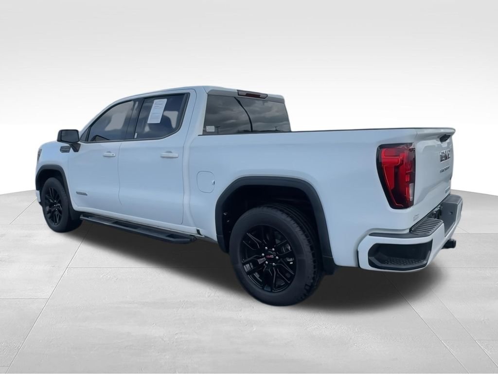 Used 2023 White GMC Elevation image 6