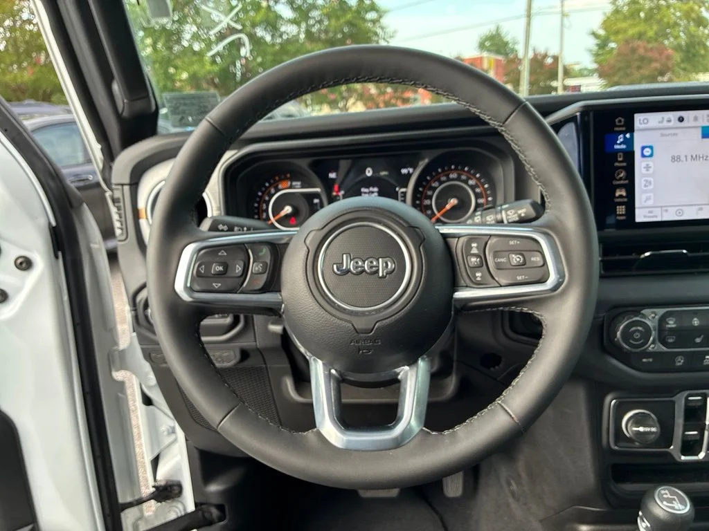 Used 2026 White Jeep Sahara image 24