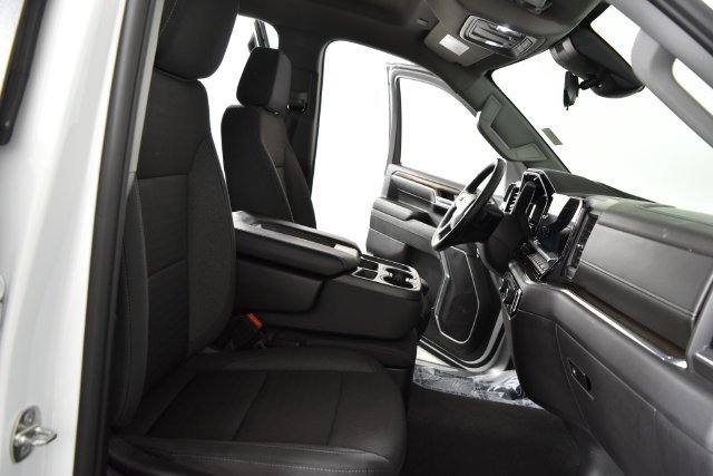 Used 2024 Summit White Chevrolet LT (2FL) image 36