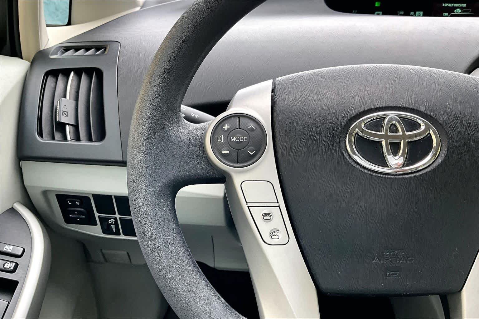 Used 2013 Classic Silver Metallic Toyota Two image 24