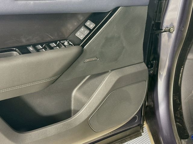 New 2026 Varesine Blue Land Rover P250 Base image 21
