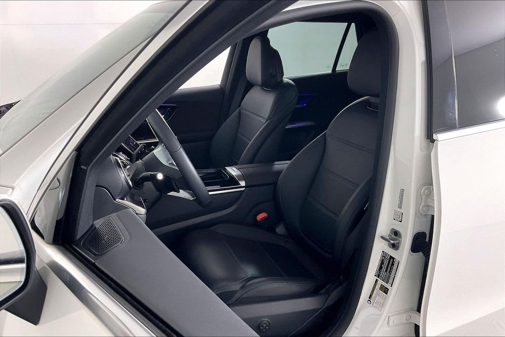 2025 Mercedes-Benz GLC Base - Photo 17