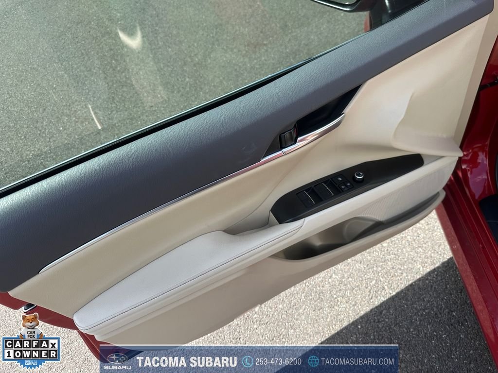 2024 Toyota Camry XLE - Photo 11