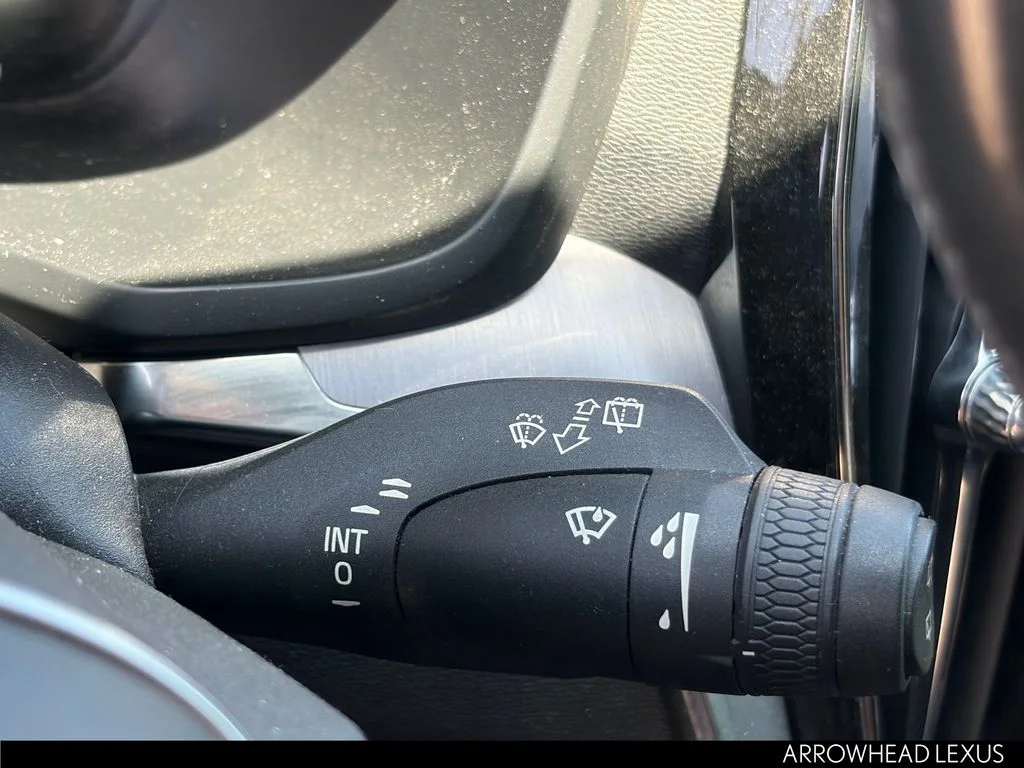 Used 2020 Gray Volvo T5 image 19