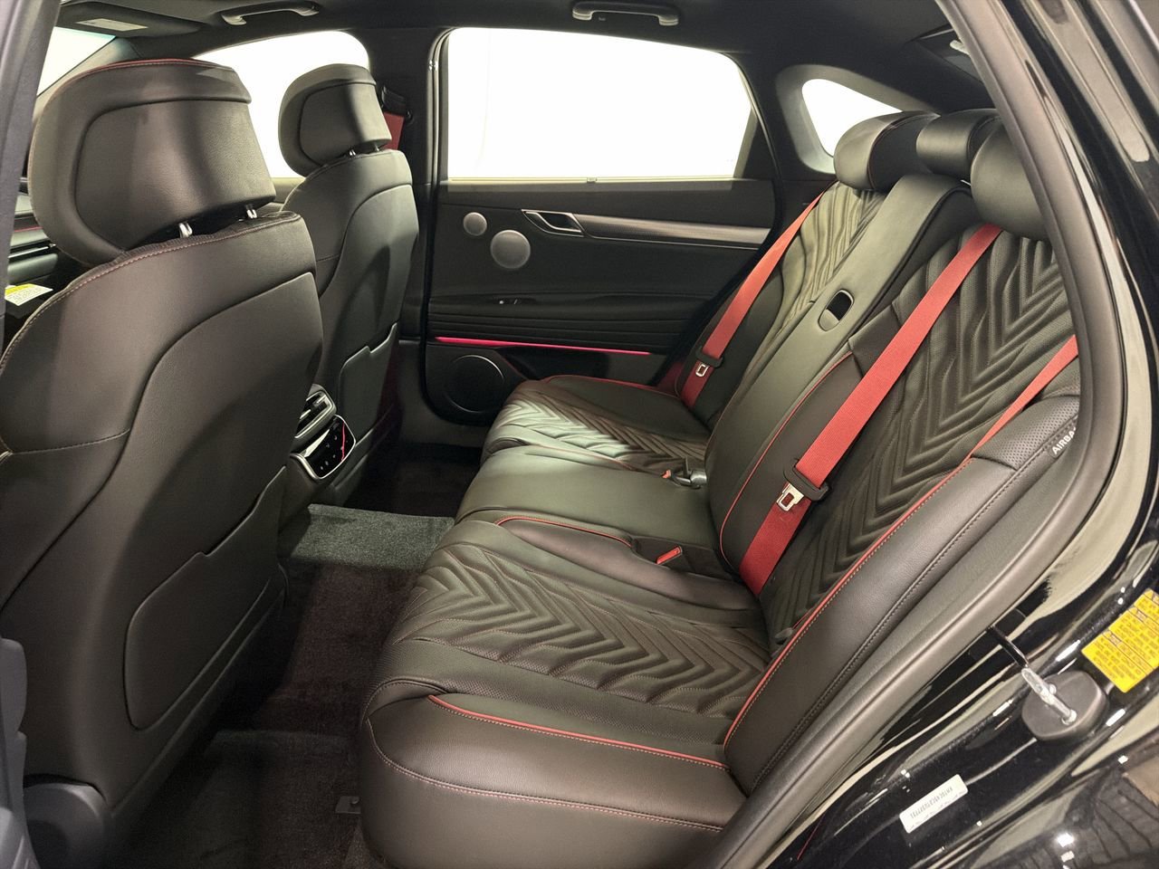 New 2026 Vik Black Genesis 2.5T SPORT PRESTIGE image 19