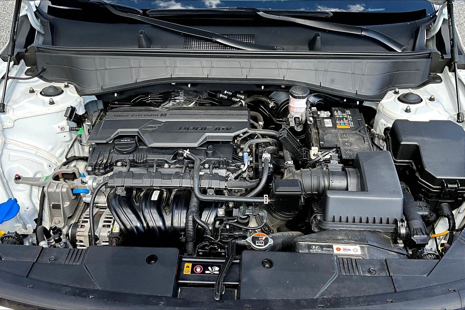 Certified Used 2025 White Hyundai SEL image 27