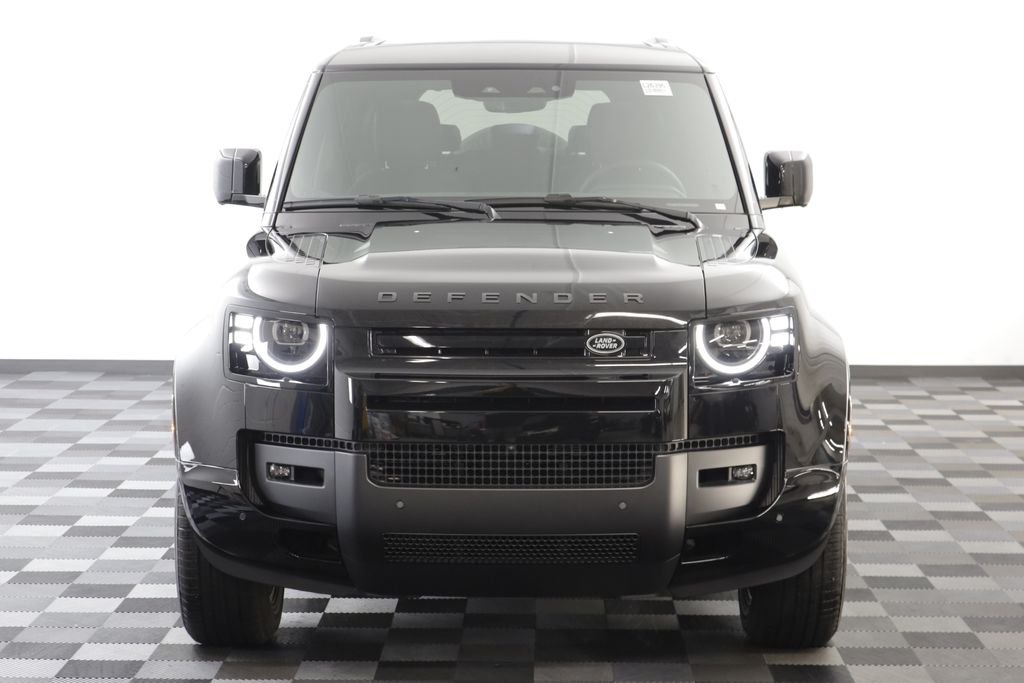 New 2026 Santorini Black LAND ROVER X-Dynamic SE image 24