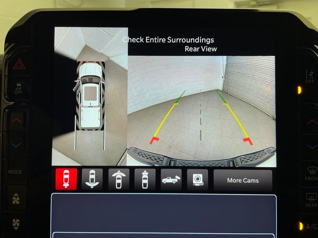 New 2026 Bright White Clear-Coat Exterior Paint RAM Laramie America 250 image 17
