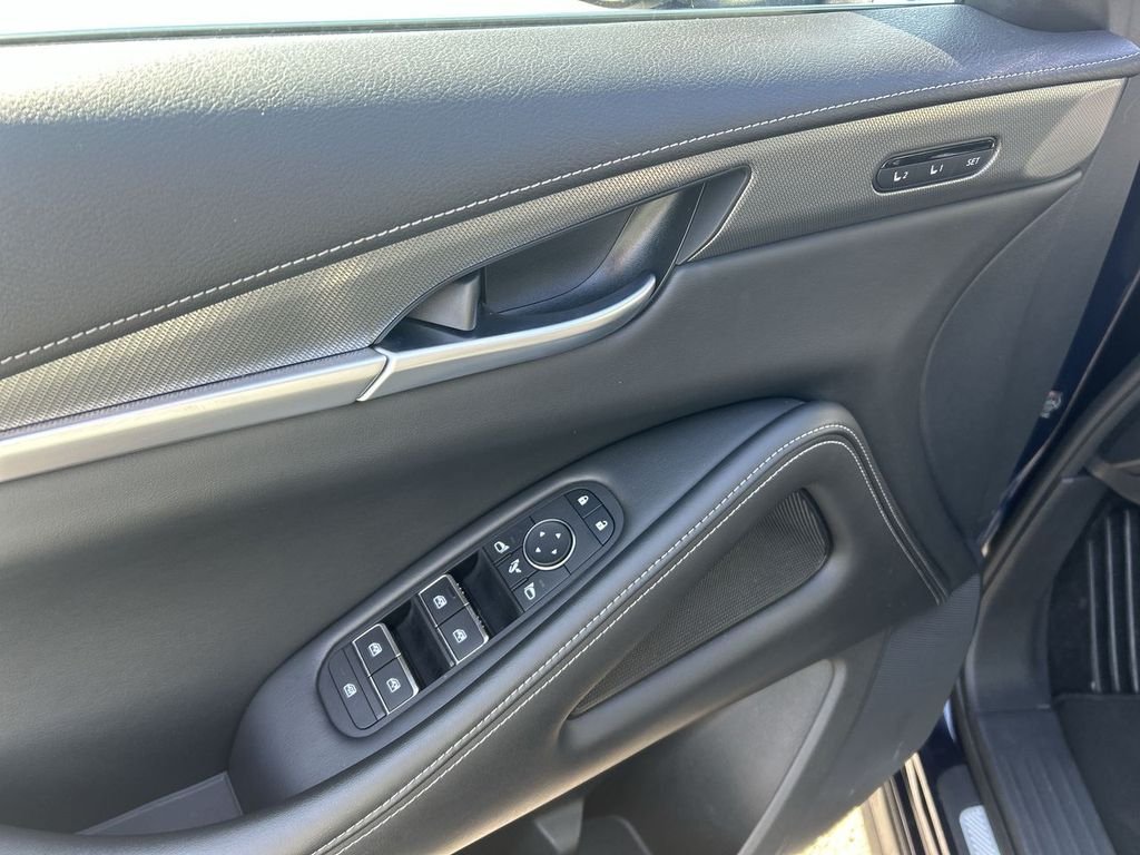 Certified Used 2022 Blue INFINITI LUXE image 16