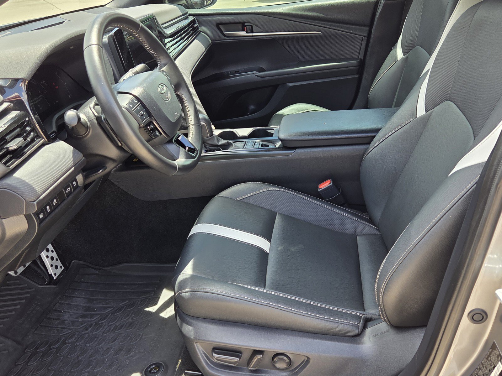 Used 2026 Heavy Metal Toyota SE image 3