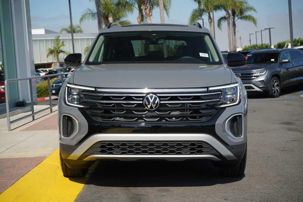 New 2026 Pure Gray Volkswagen Peak Edition image 5